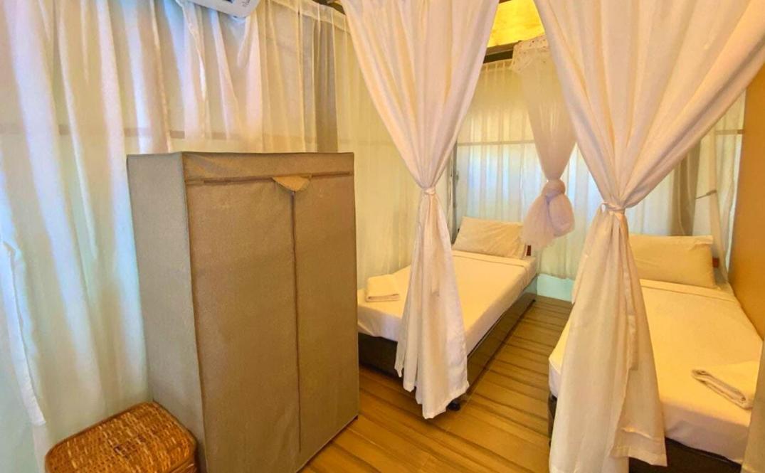 Playa La Caleta Bataan Hotel Morong  Eksteriør billede