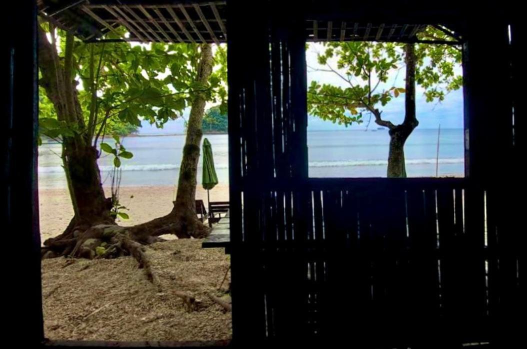 Playa La Caleta Bataan Hotel Morong  Eksteriør billede