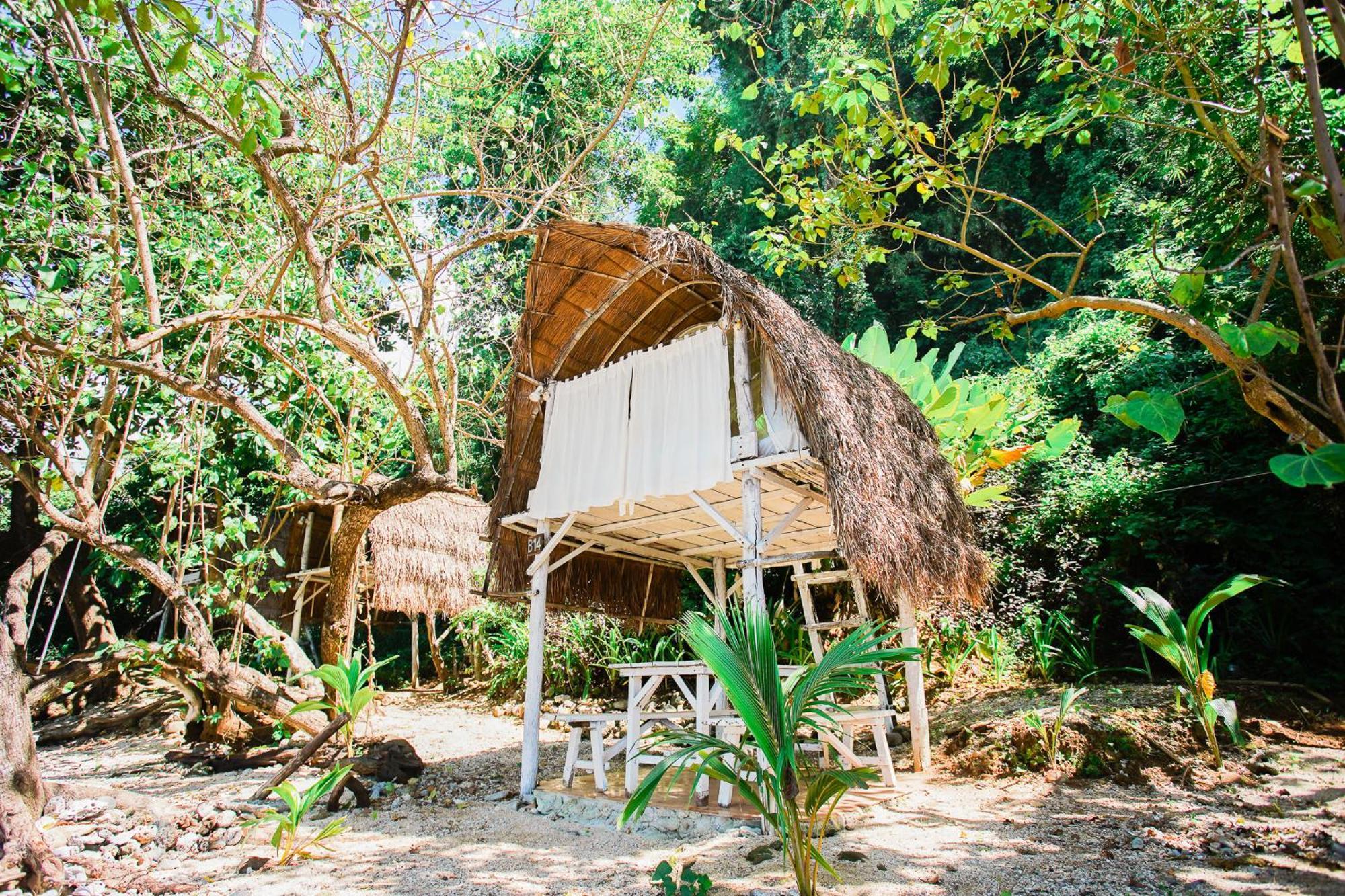 Playa La Caleta Bataan Hotel Morong  Eksteriør billede